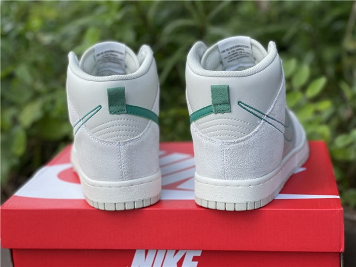 Authentic Nike Dunk Hi SE Light Bone Green