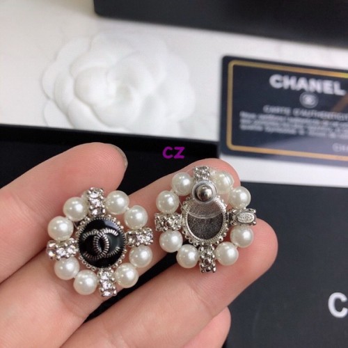 CHAL Earring-687