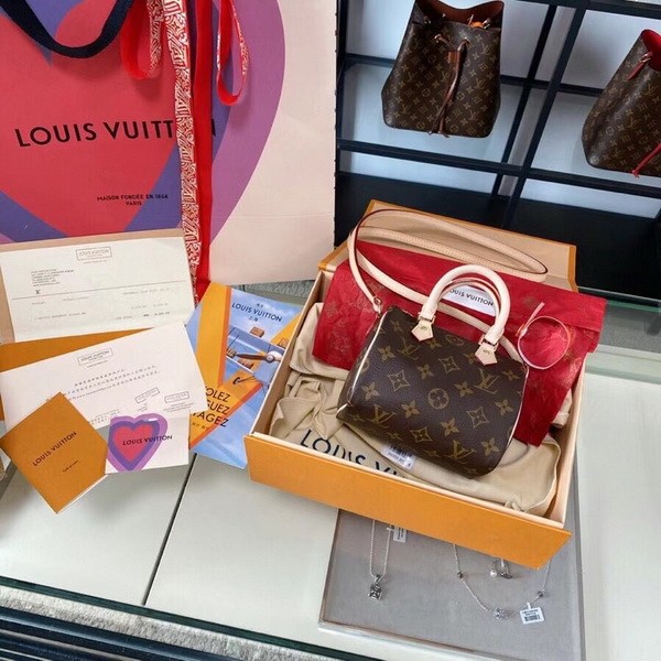 LV High End Quality Bag-887