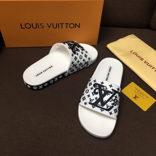 LV men slippers AAA-1106