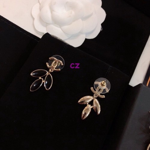 CHAL Earring-759