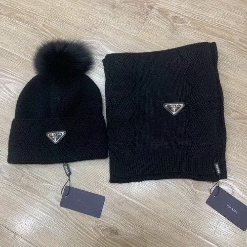 Prada Wool Cap Scarf AAA-093