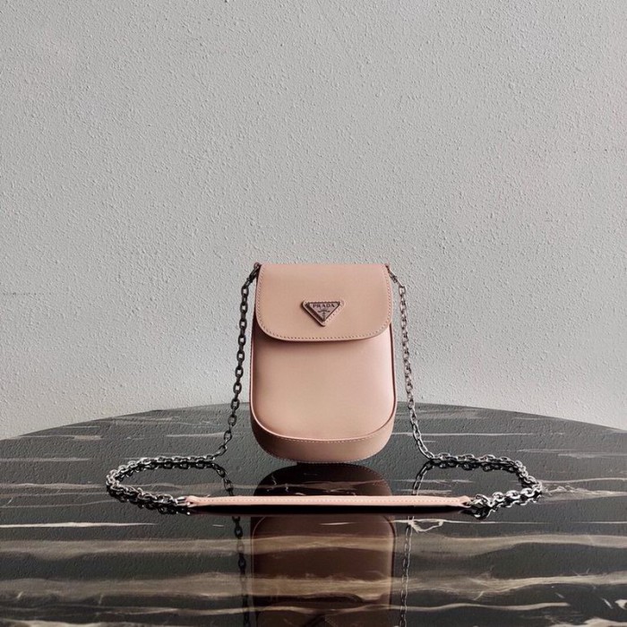 Prada Handbags AAA-004