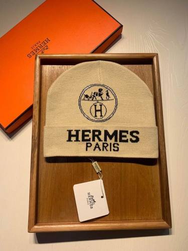 Hermes Wool Cap Scarf AAA-029
