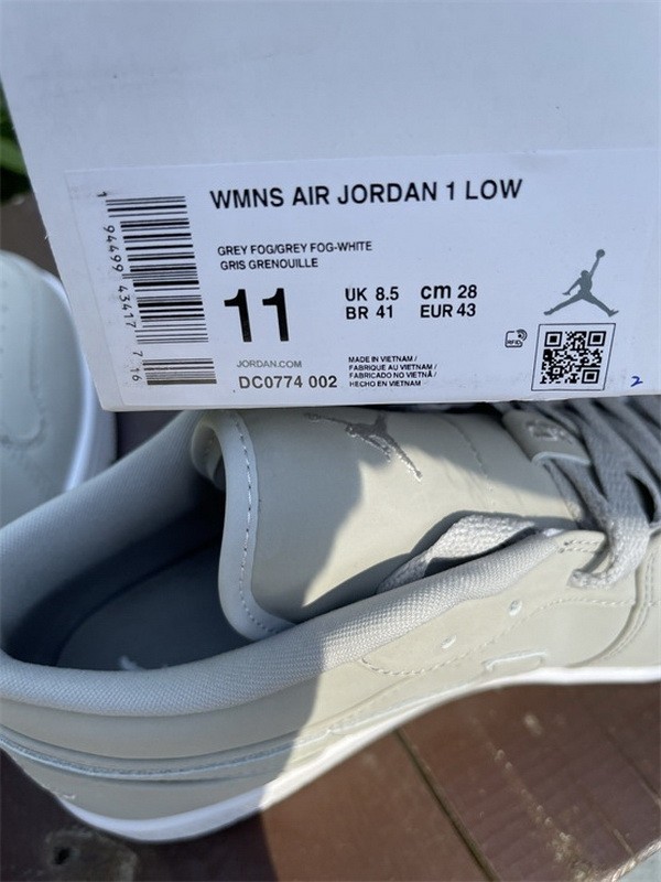 Air Jordan 1 Low “Grey Fog”Women Size