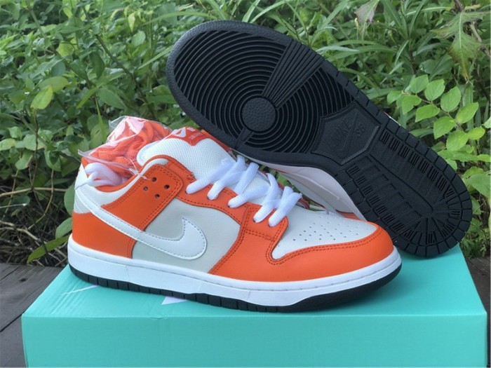 Authentic Nike SB Dunk Low Orange Beige