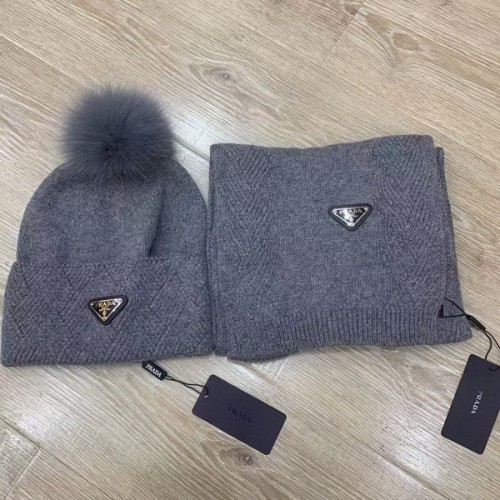 Prada Wool Cap Scarf AAA-097