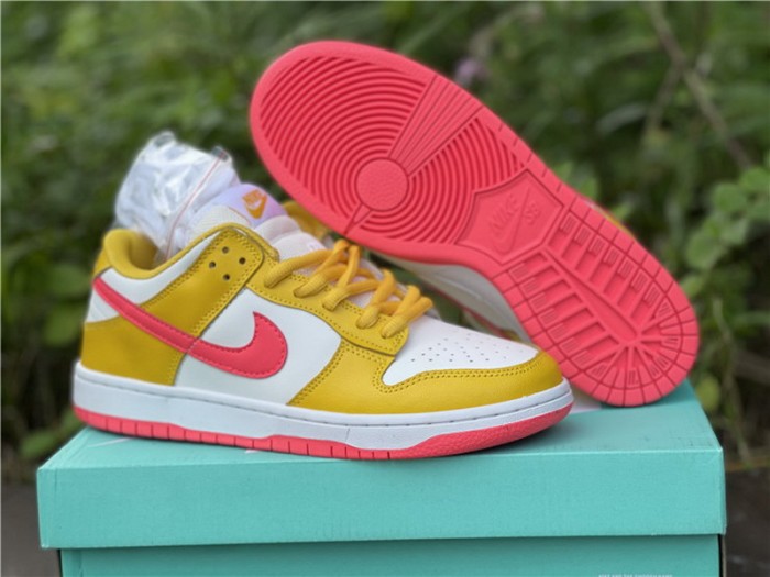 Authentic Nike Dunk Low Yellow