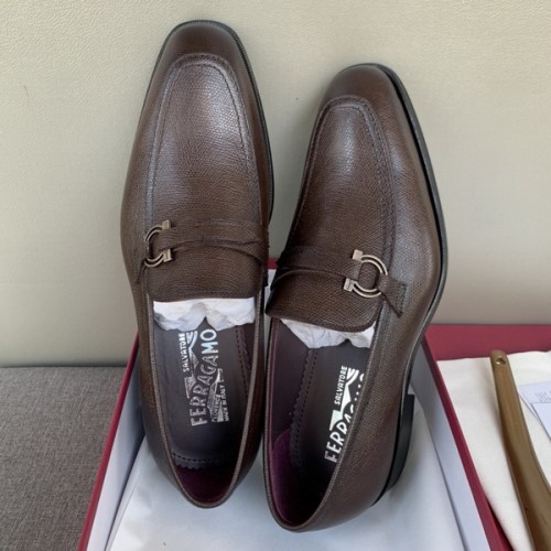 Ferragamo Men shoes 1：1 quality-304
