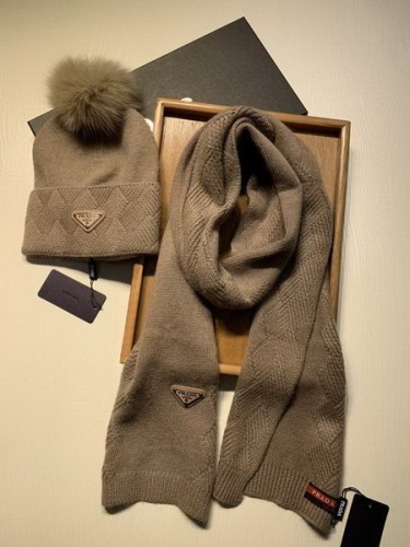 Prada Wool Cap Scarf AAA-088