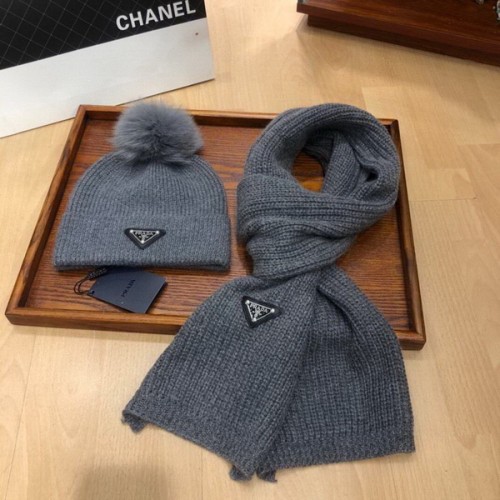 Prada Wool Cap Scarf AAA-074