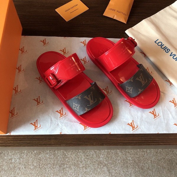 LV women Sandals 1：1 Quality-166