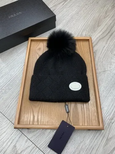 Prada Wool Cap Scarf AAA-067