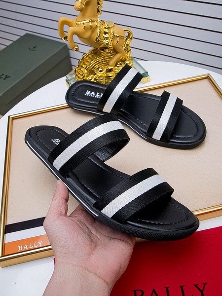 BLY men slippers AAA-047