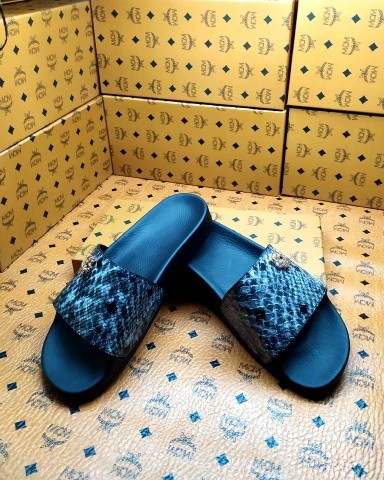 Moncler men slippers AAA-012