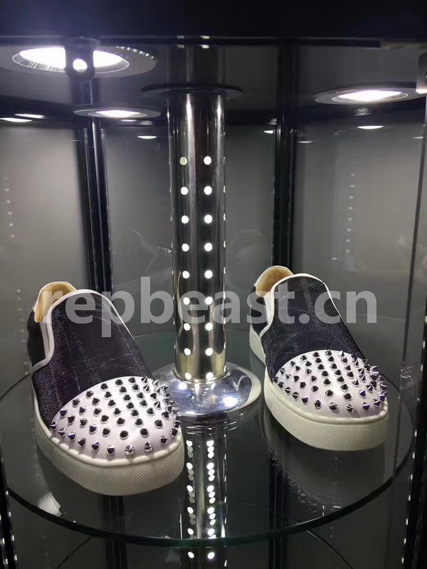 Super Max Christian Louboutin Shoes-679