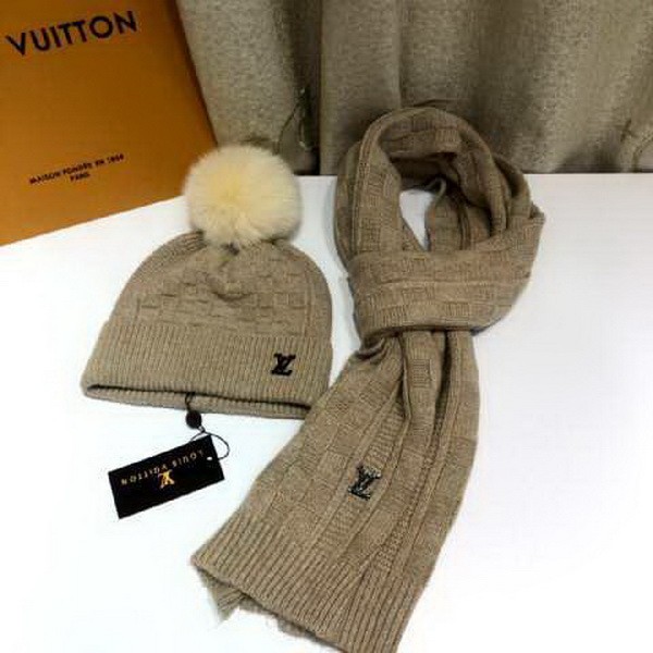 LV Wool Cap Scarf AAA-095