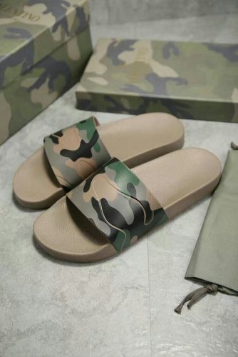 VT Men slippers AAA-012