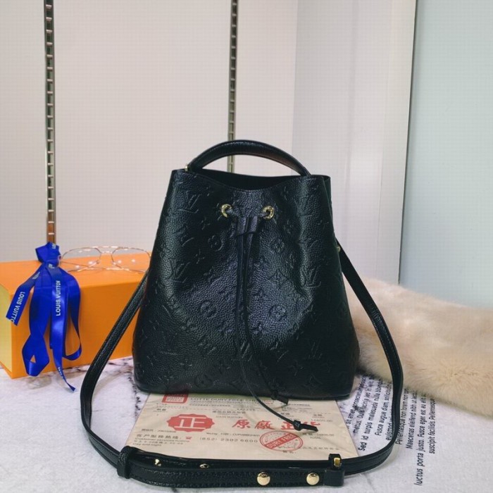 LV Hangbags AAA Women-456