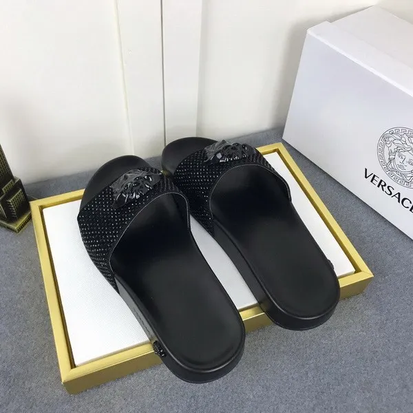 Versace men slippers AAA-186(38-46)