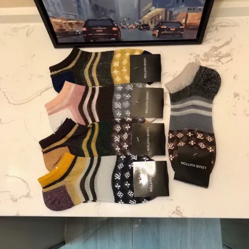 LV Socks-041