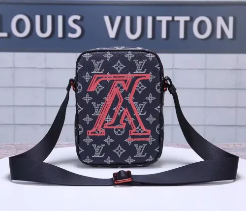LV Men Hangbags AAA-039