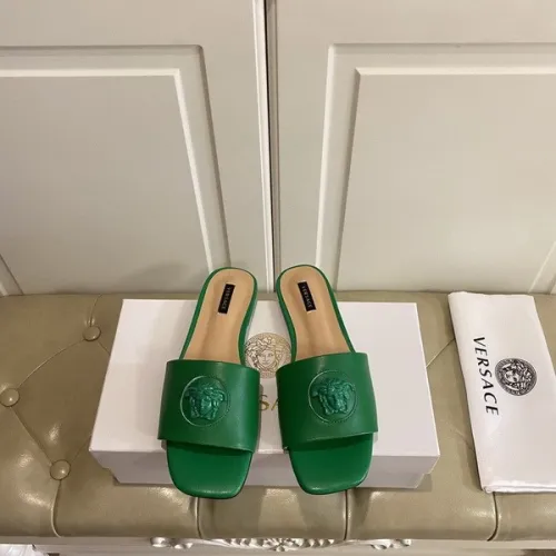 Versace women slippers AAA-075