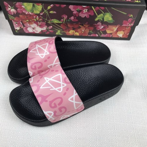 G women slippers AAA-117