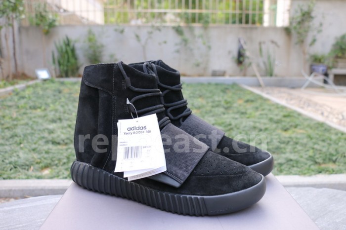 Authentic AD Yeezy 750 Boost “Black” Final Version (with receipt)
