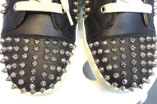 Super Max Perfect Christian Louboutin Louis Spikes Men's black leather(with receipt)