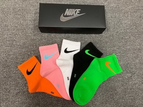 Nike Socks-025