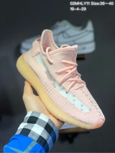 Yeezy 350 Boost V2 shoes AAA Quality-032