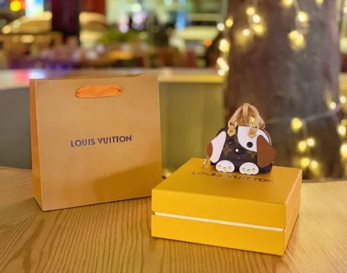 LV Keychains-014