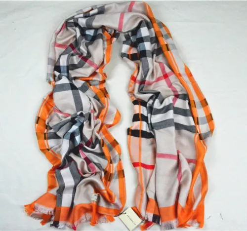 Burberry Silk Scarf AAA-206
