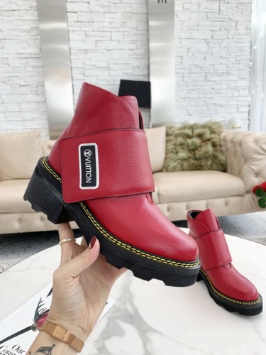 LV Women Shoes 1：1 Quality-704