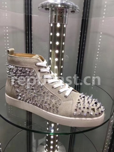 Super Max Christian Louboutin Shoes-663