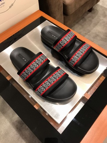 Prada men slippers AAA-015