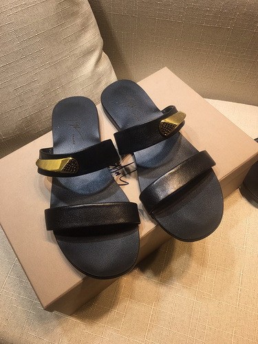 GZ women slippers AAA-002(35-40)