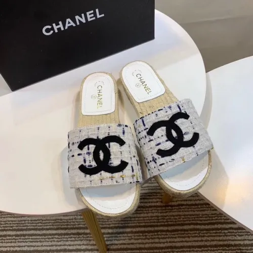 CHNL women slippers AAA-108