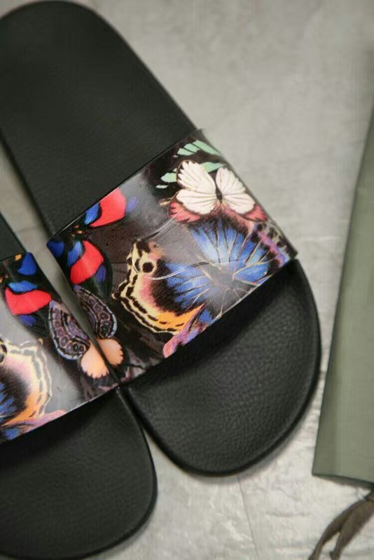 VT Men slippers AAA-058