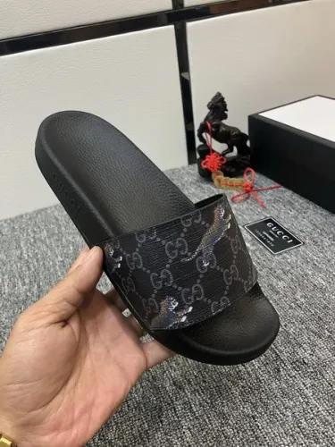 G women slippers AAA-229