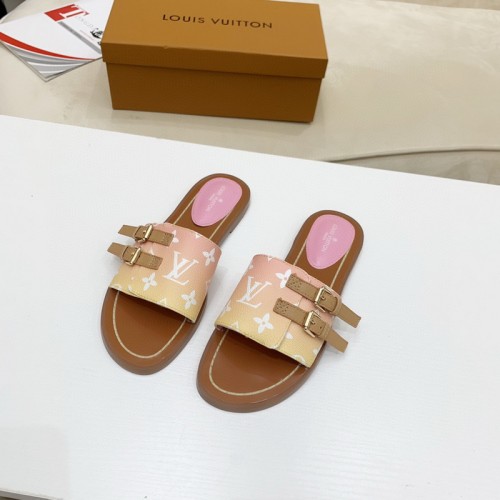 LV women slippers AAA-279