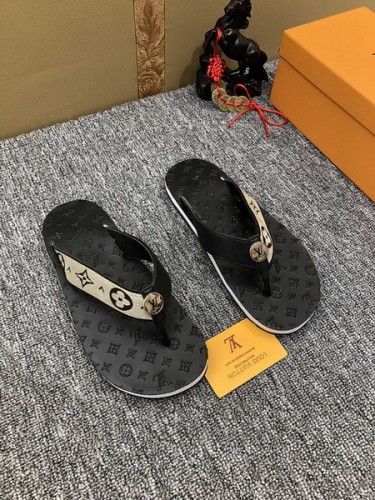 LV Sandals 1：1 Quality-178