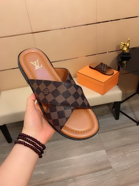 LV men slippers AAA-1073