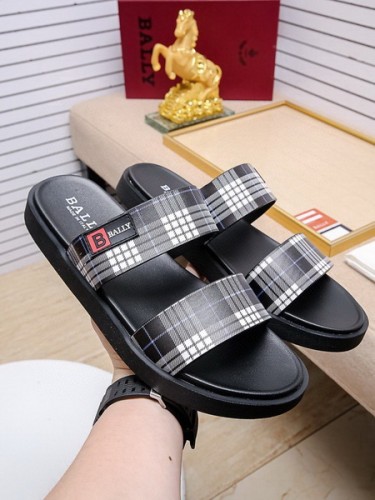 BLY men slippers AAA-050