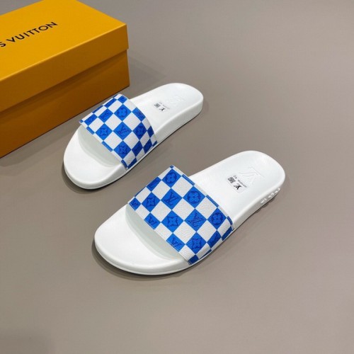 LV women slippers AAA-204