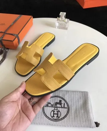 Hermes women slippers AAA-303(35-40)