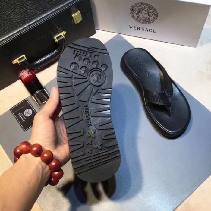 Versace men slippers AAA-097