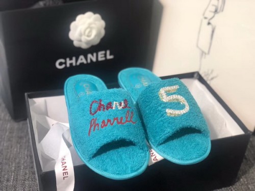 CHNL women slippers AAA-250