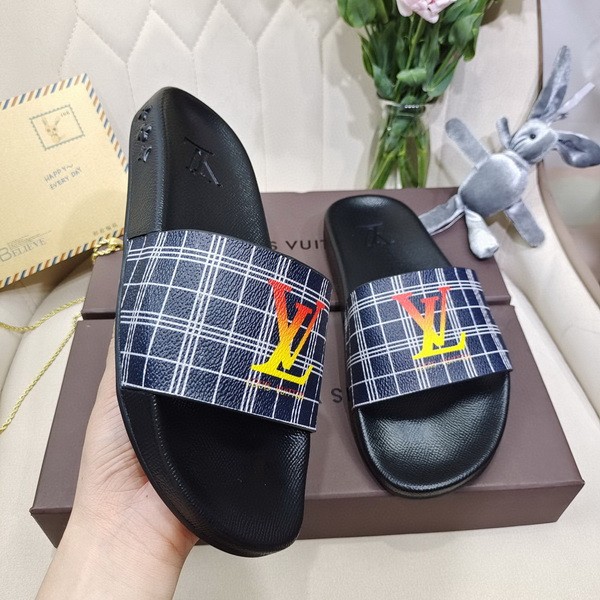 LV men slippers AAA-1098